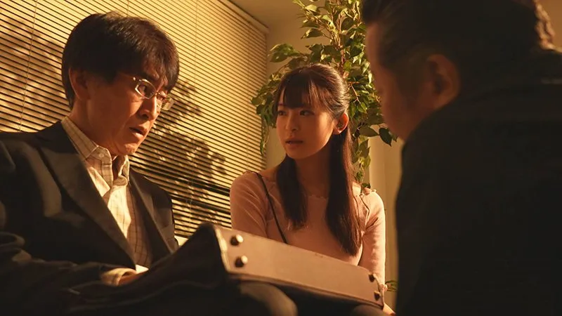 Người chồng vay nợ anh giang hồ, bà xã phải bán thân để trả nợ