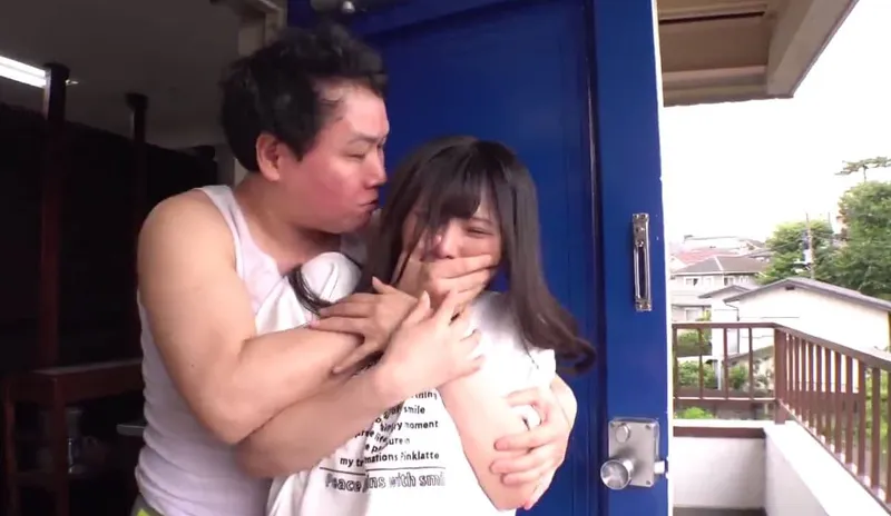 Tình đầu của tôi đã bị gã nhà đối diện đụ tơi tả